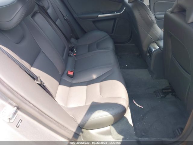 LYV402HM8JB172138 Volvo S60 Inscription T5 Platinum