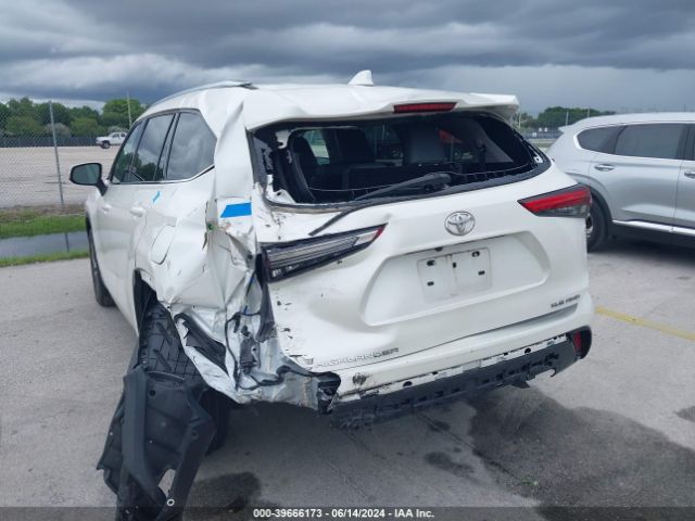 5TDGZRBH7MS128766 Toyota Highlander Xle