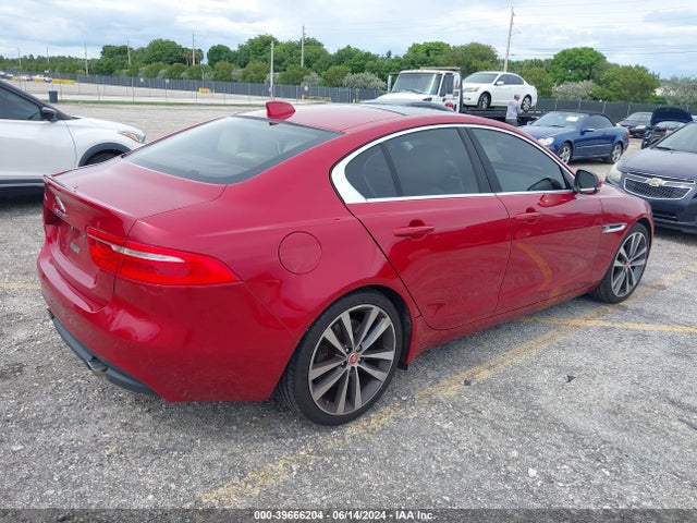 2017 JAGUAR XE SAJAE4BGXHA957864 Photo 3