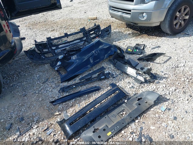 SALEK7EX6P2145646 Land Rover Defender 110 Standard