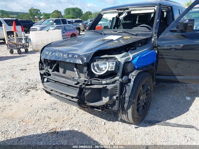 SALEK7EX6P2145646 Land Rover Defender 110 Standard