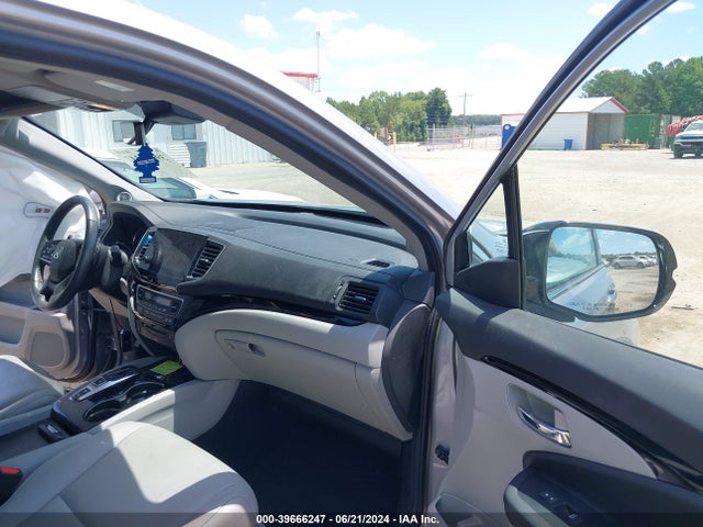Honda Pilot Awd Touring 7 Passenger 2021 5FNYF6H61MB046604 Image 5