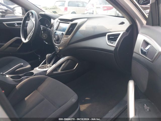 KMHTC6AD0FU239330 Hyundai Veloster