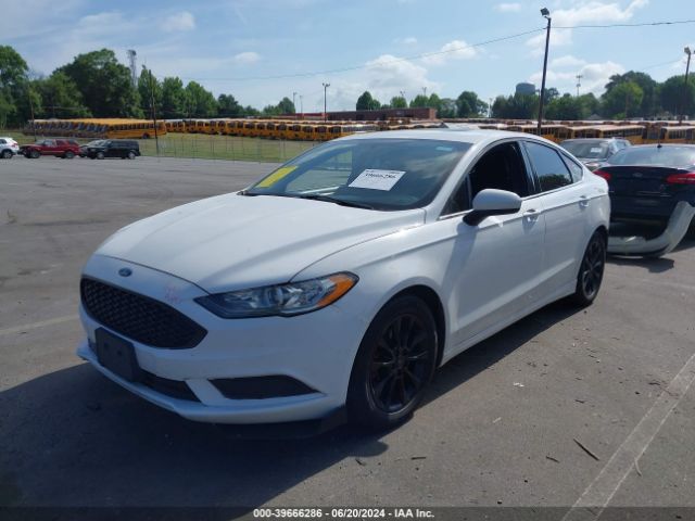 3FA6P0H75HR112222 Ford FUSION SE