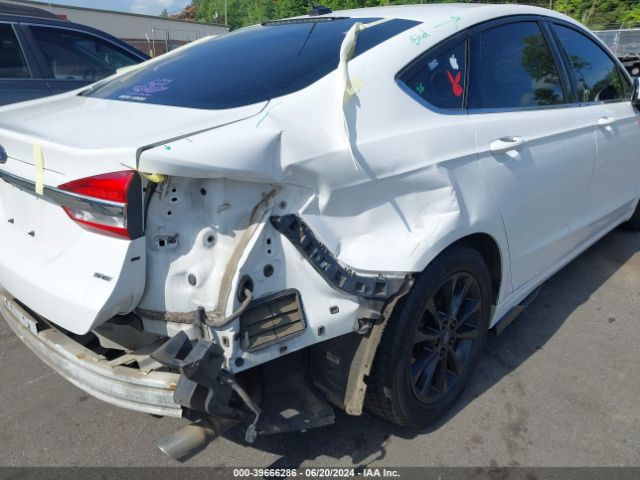 3FA6P0H75HR112222 Ford FUSION SE