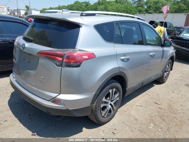 Toyota RAV4 LE 2016 2T3BFREV0GW428169 Image 4