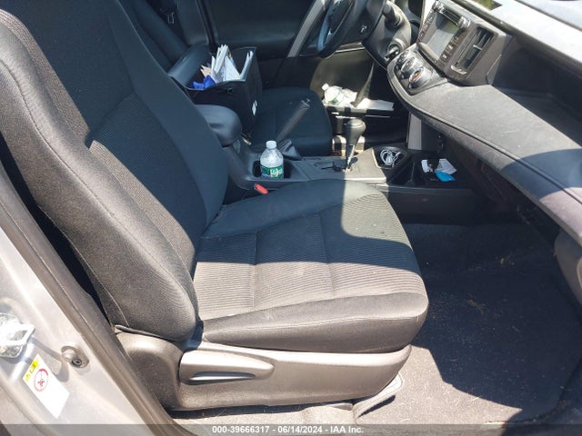Toyota RAV4 LE 2016 2T3BFREV0GW428169 Image 5