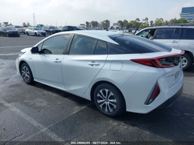 JTDKAMFP5M3172000 Toyota Prius Prime Xle
