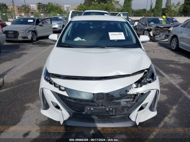 JTDKAMFP5M3172000 Toyota Prius Prime Xle