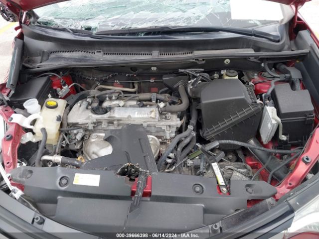 2T3ZFREV7JW448697 Toyota RAV4 LE