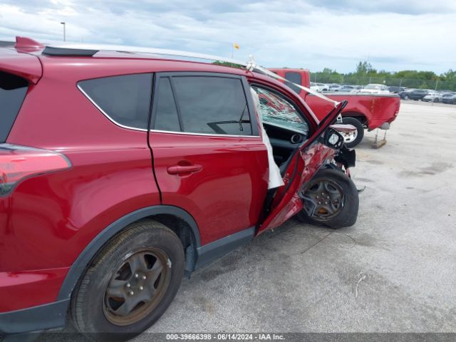 2T3ZFREV7JW448697 Toyota RAV4 LE