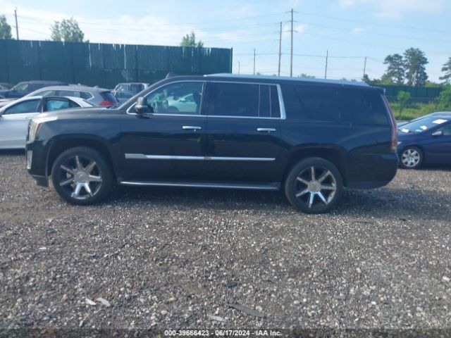 1GYS4HKJ7GR285569 Cadillac Escalade Esv Luxury Collection