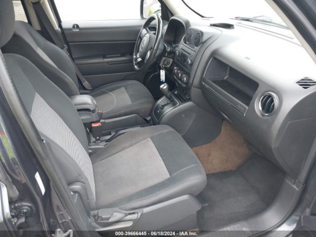 1C4NJPFB0ED719219 Jeep Patriot Latitude