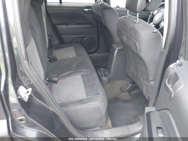 1C4NJPFB0ED719219 Jeep Patriot Latitude