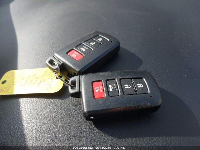 Toyota Corolla S Plus 2016 5YFBURHE6GP568478 Image 11