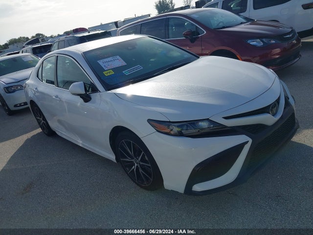Toyota CAMRY SE 2022 4T1G11AKXNU665646 zdjęcie główne