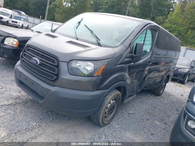 1FTYE1YM0HKB12458 Ford Transit-150