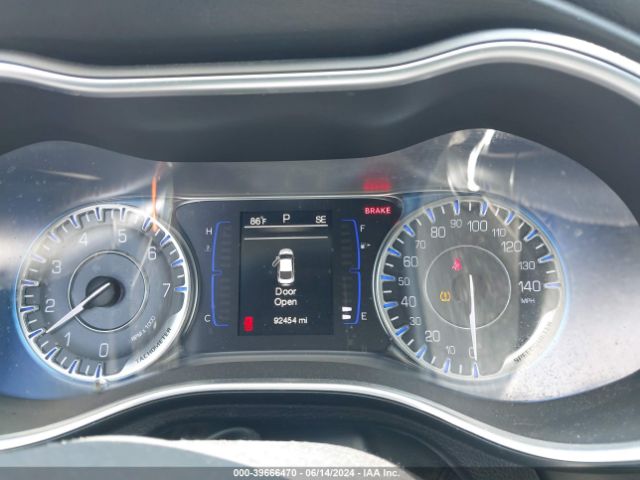 1C3CCCAB6FN539535 Chrysler 200 Limited