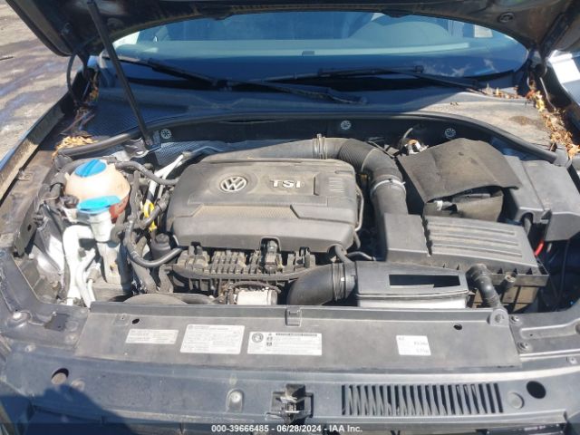 1VWBT7A32EC035353 Volkswagen Passat 1.8t Se