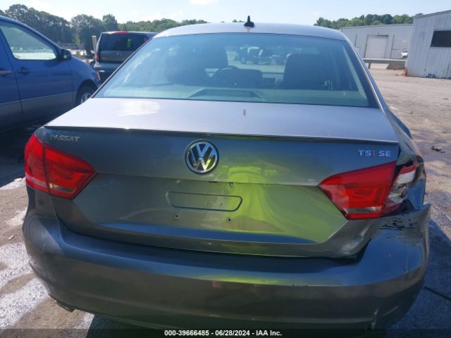 1VWBT7A32EC035353 Volkswagen Passat 1.8t Se