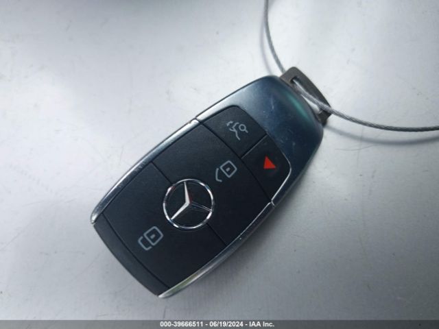 W1K3G4EB0NJ349869 Mercedes-Benz A 220