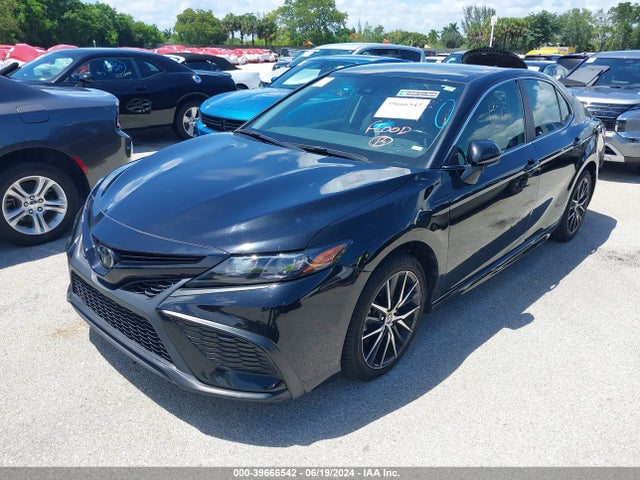 Toyota CAMRY SE 2022 4T1G11AK0NU643963 Image 2