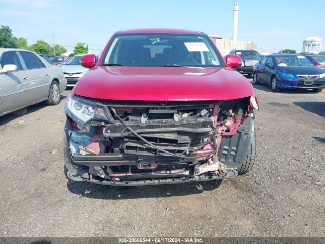 JA4AD3A32JZ037724 Mitsubishi Outlander Se