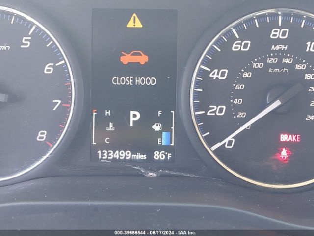 JA4AD3A32JZ037724 Mitsubishi Outlander Se