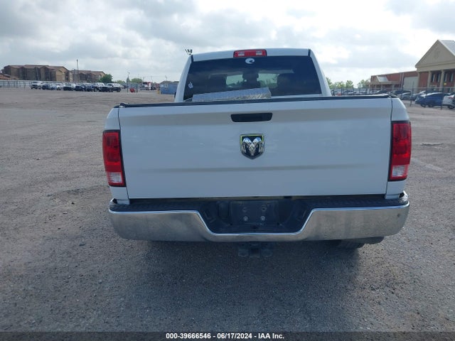 1C6RR6FG9LS114759 RAM 1500 Classic Tradesman Quad Cab 4x2 6'4 Box