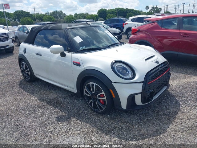 2024 MINI CONVERTIBLE WMW63DL04R3R53727 Photo 0