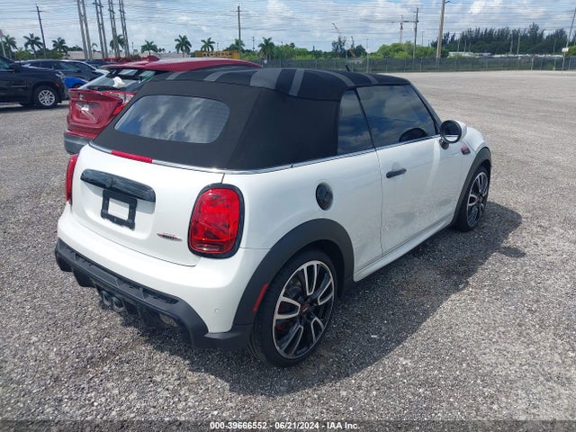 2024 MINI CONVERTIBLE WMW63DL04R3R53727 Photo 3