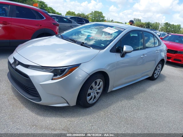 Toyota COROLLA LE 2023 5YFB4MDE8PP000323 Image 2