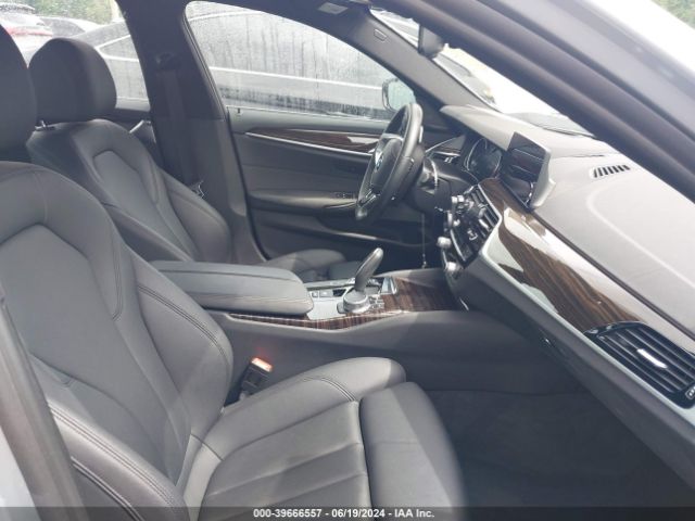2018 BMW 530I WBAJA5C58JWA39973 Photo 4