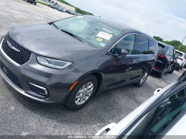 2C4RC1BGXPR573924 Chrysler Pacifica Touring L