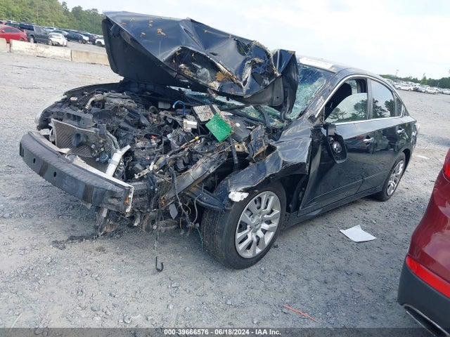 Nissan Altima 2.5 S 2014 1N4AL3AP7EN343381 Image 2