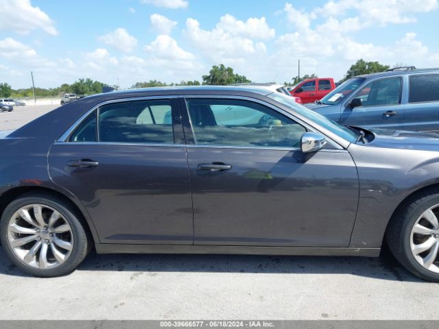 2C3CCAAGXKH602333 Chrysler 300 Touring