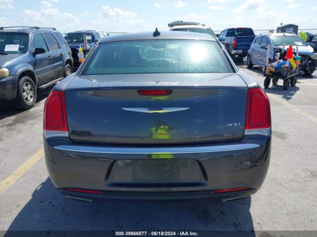 2C3CCAAGXKH602333 Chrysler 300 Touring