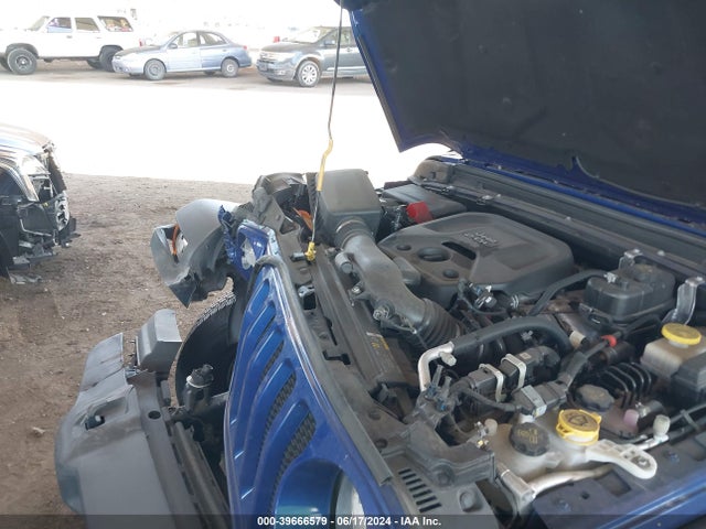 1C4HJXDN8JW241219 Jeep Wrangler Unlimited Sport 4x4