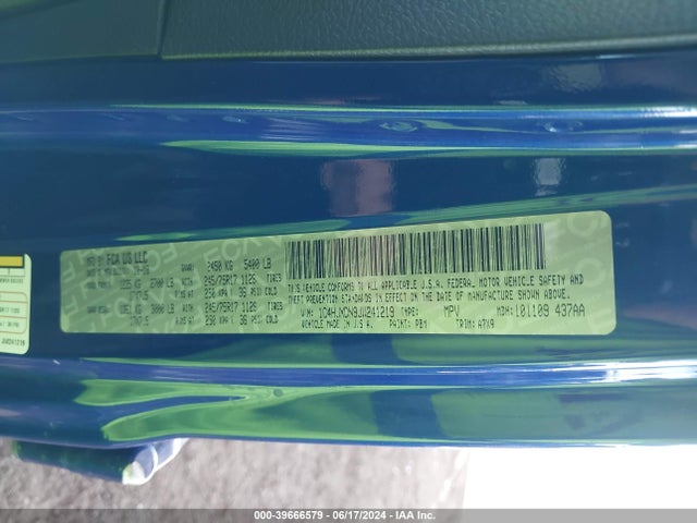 1C4HJXDN8JW241219 Jeep Wrangler Unlimited Sport 4x4