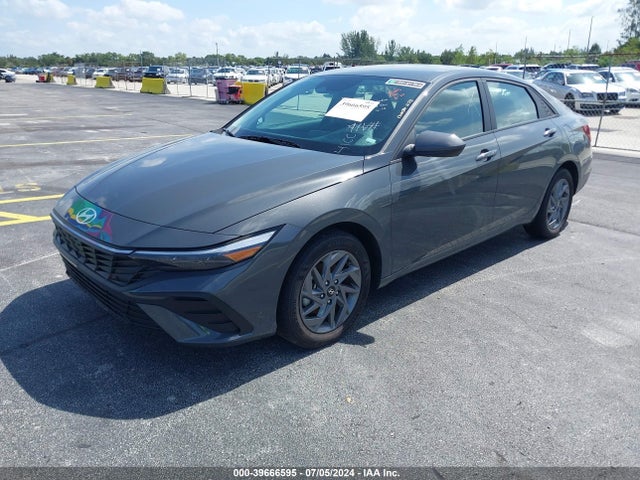 Hyundai ELANTRA SEL 2024 KMHLM4DG4RU662083 Image 2