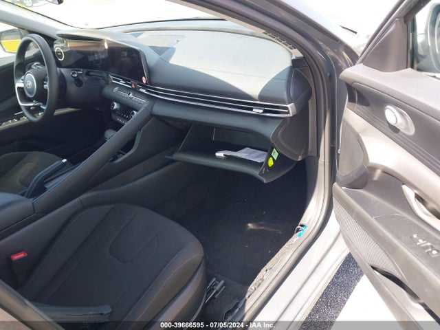 Hyundai ELANTRA SEL 2024 KMHLM4DG4RU662083 Image 5