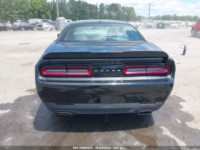 2C3CDZAG3KH529317 Dodge Challenger Sxt