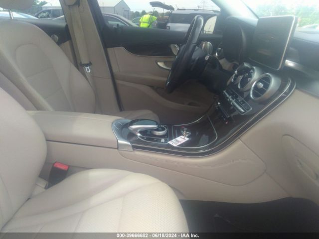WDC0G4KB0GF086607 Mercedes-Benz Glc 300 4matic