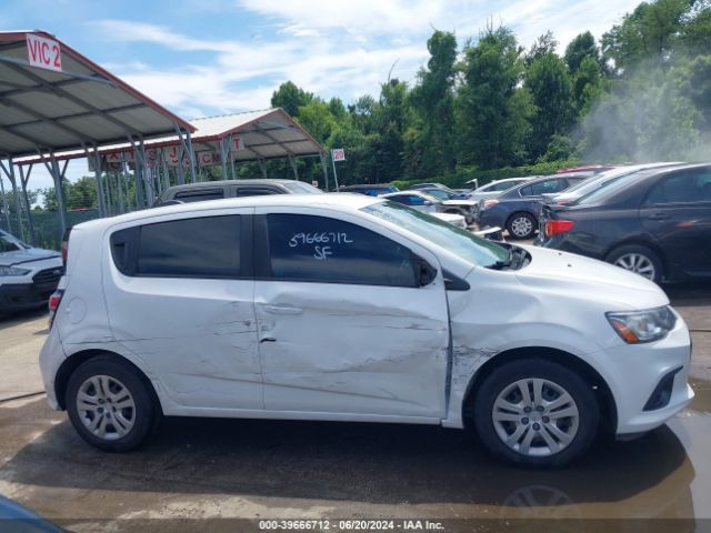 1G1JG6SHXH4166853 Chevrolet Sonic Lt Auto