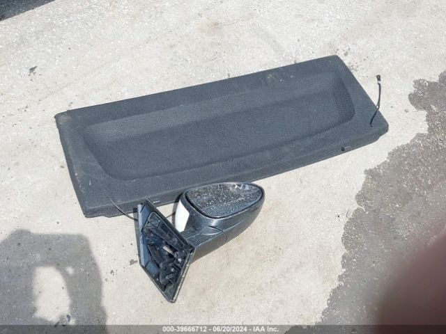 1G1JG6SHXH4166853 Chevrolet Sonic Lt Auto