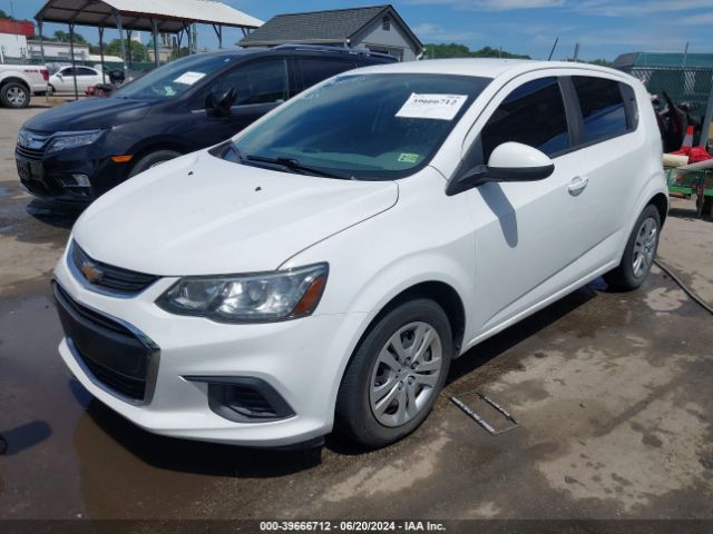 1G1JG6SHXH4166853 Chevrolet Sonic Lt Auto