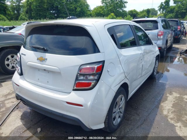 1G1JG6SHXH4166853 Chevrolet Sonic Lt Auto