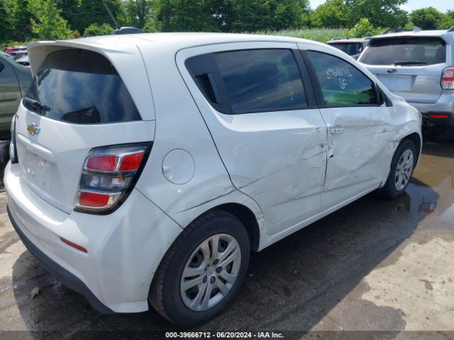 1G1JG6SHXH4166853 Chevrolet Sonic Lt Auto