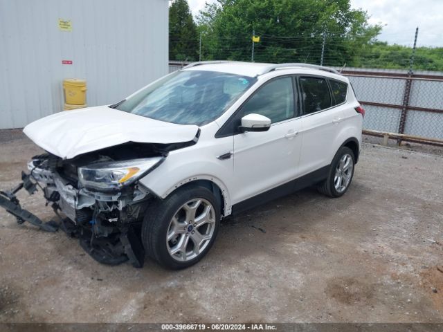 1FMCU0J91KUC29373 Ford Escape Titanium