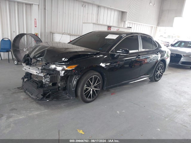 Toyota CAMRY SE 2023 4T1G11AK2PU739094 Image 2
